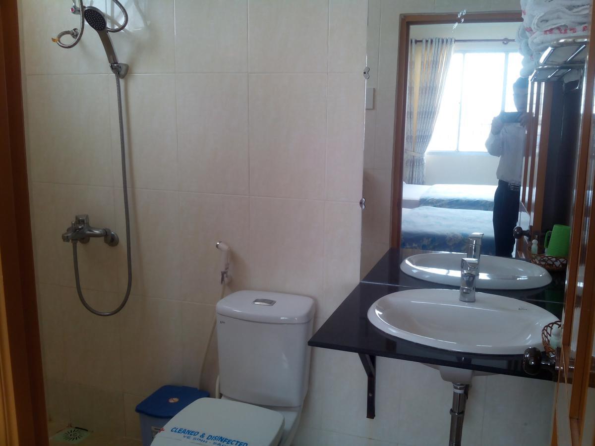 A Dong Hotel Da Lat Buitenkant foto