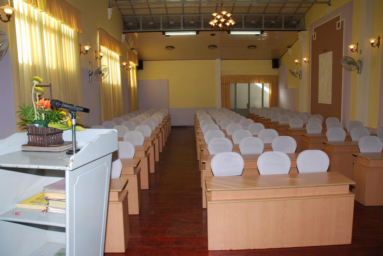A Dong Hotel Da Lat Buitenkant foto