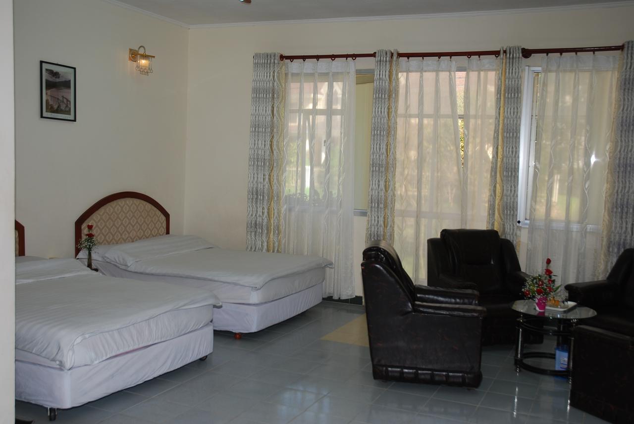 A Dong Hotel Da Lat Buitenkant foto